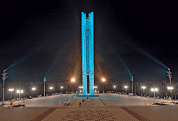 УССТ №6, монумент Дружбы народов Ижевск